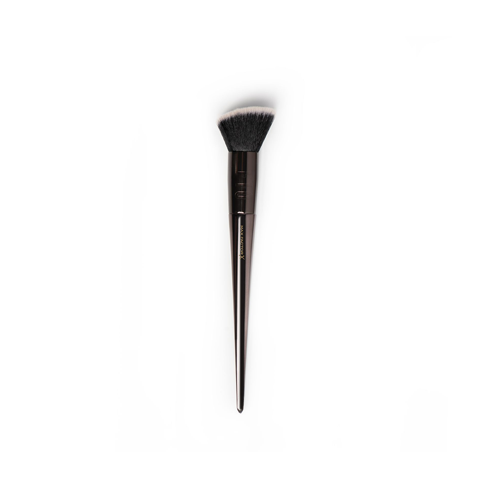 MF FOUNDATION BLENDER BRUSH
